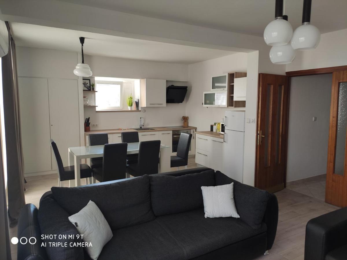 Apartment Sandra Vodice Exterior photo