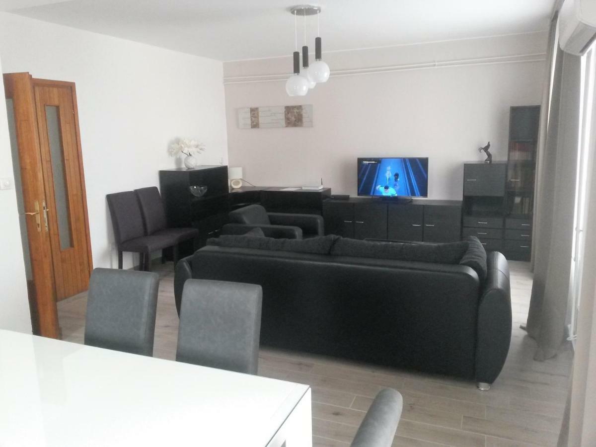 Apartment Sandra Vodice Exterior photo